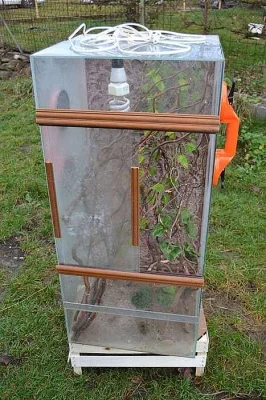 Vybavená terária 96x44x44